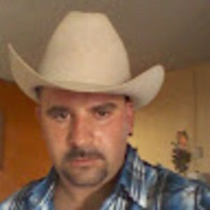 Meet your Posher, Manuel